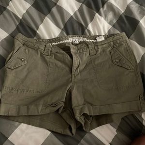 Olive green short